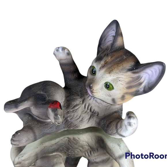 Cat Kitten Vintage Bisque Japan Miniature Figurine Hand Painted - Picture 1 of 8